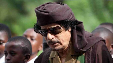 Kaddafi'ye siber casusluk hizmeti veren firma topun ağzında